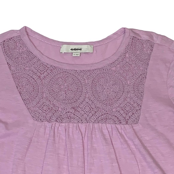 LOFT Ann Taylor Shirt Top Crochet Detail Lavender - Picture 3 of 10